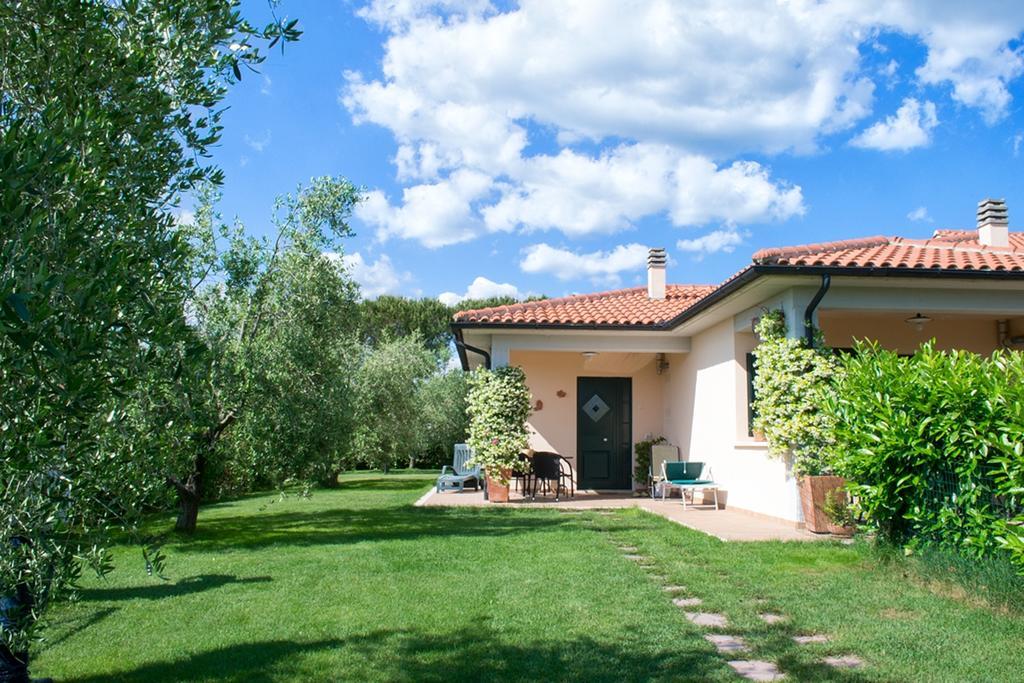 Gasthaus Poggio Degli Olivi Saturnia Exterior foto